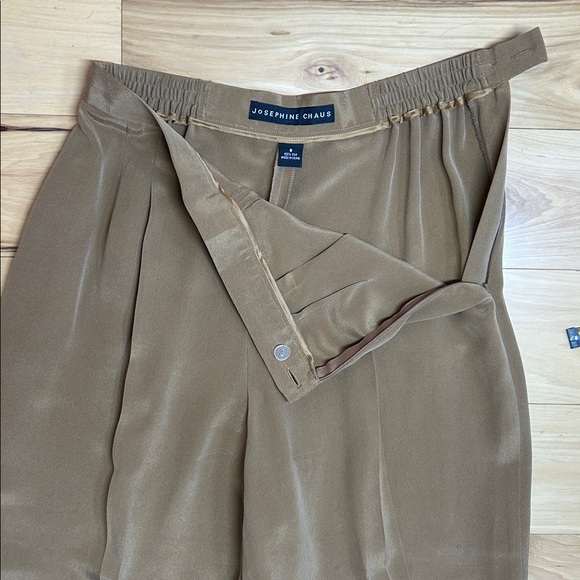 Josephine Chaus 100% Silk Camel Pants w/Stretchy Waistband | Size 8 - Picture 5 of 9